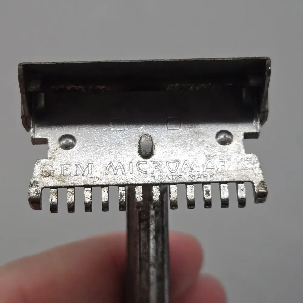 Lot Of 3 Vintage Gem Safety Razors G-Bar Micromatic & Junior